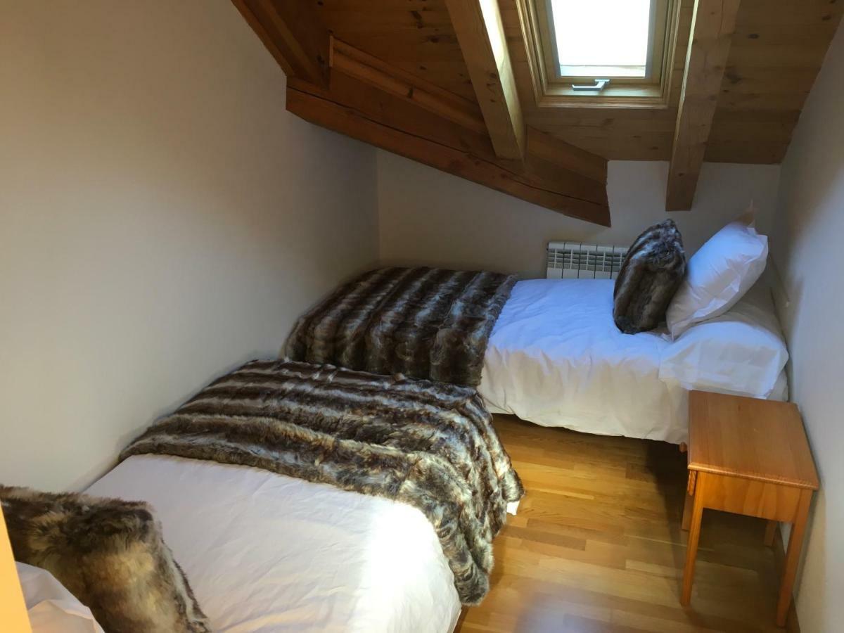 Vora Riu Apartman Esterri d'Àneu Kültér fotó