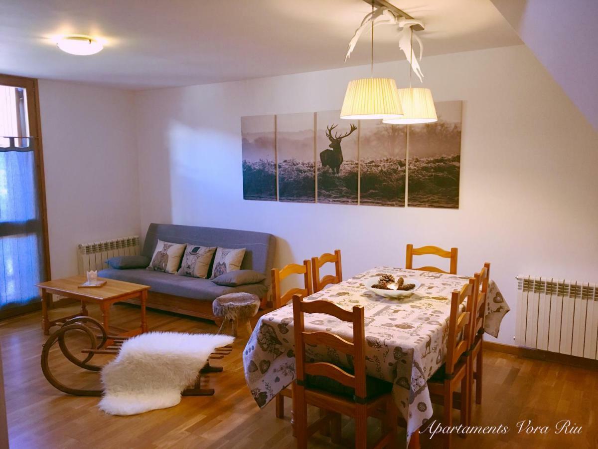 Vora Riu Apartman Esterri d'Àneu Kültér fotó